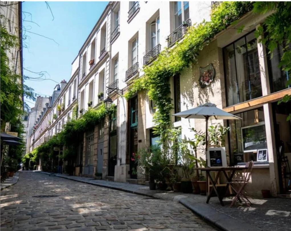 Paris-Bastille Extérieur photo